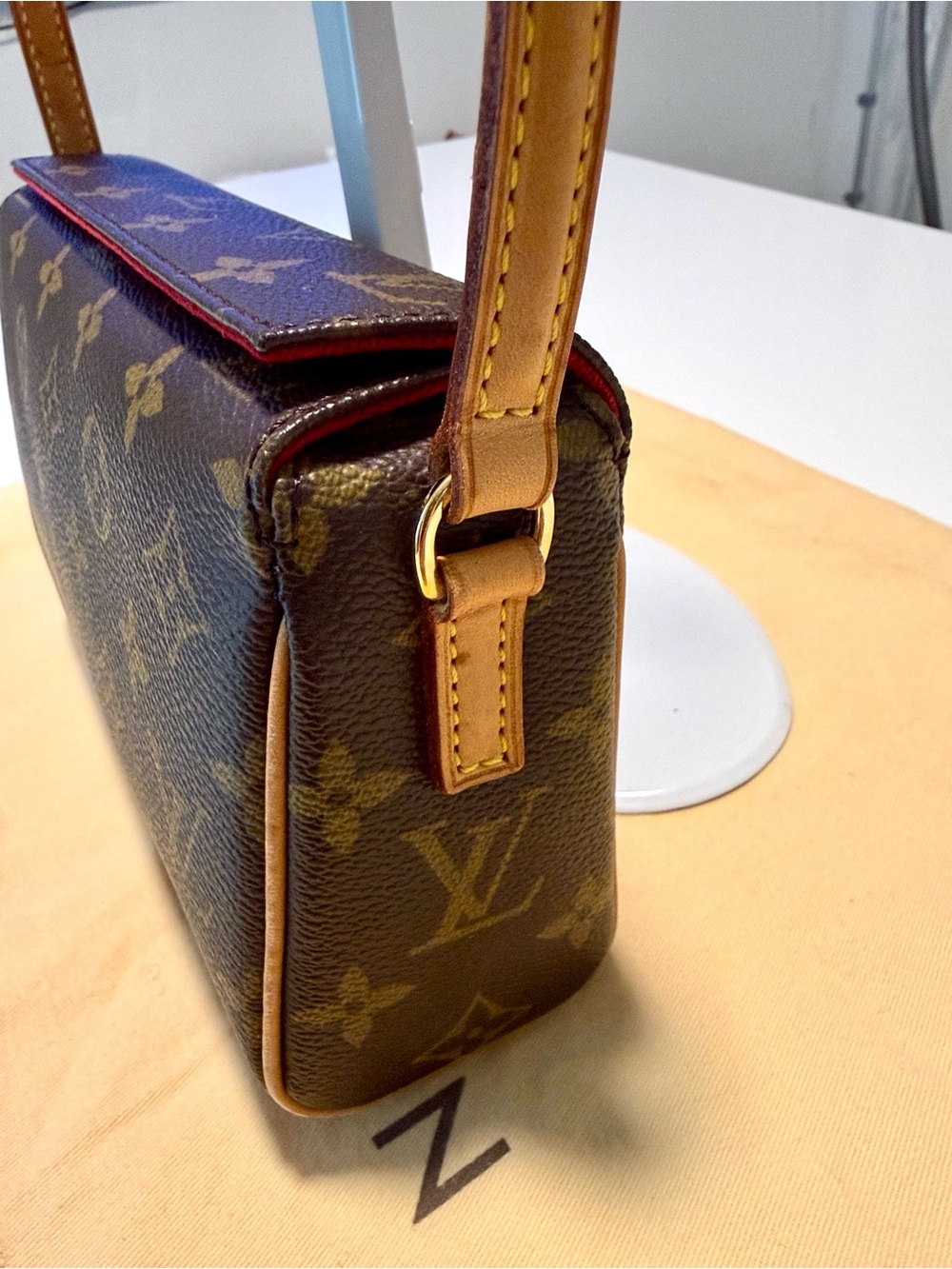 🌹VINTAGE RECITAL PURSE Louis Vuitton - Picture 7 of 17